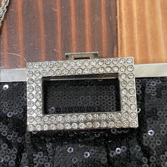 Y2K Vintage La Regale Black Sequin Clutch with Silver Chain - Picture 7 of 8
